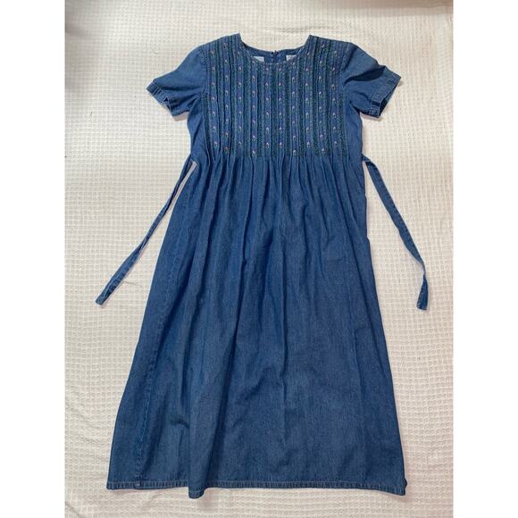 Cottage Core Denim Dress - Picture 3 of 11
